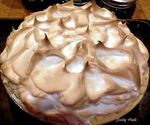 Chocolate Meringue Pie