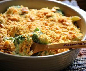 Creamy Broccoli & Cheese Casserole