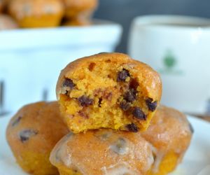 Glazed Chocolate Chip Pumpkin Muffins