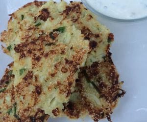 Kohlrabi Fritters with Sour Cream & Chives
