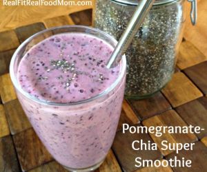 Pomegranate Chia Super Smoothie