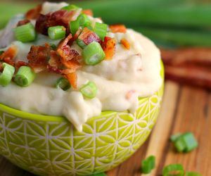 Loaded Mashed Potatoes with Cheese & Bacon