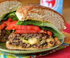 Jalapeño Popper Burgers