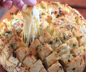 Cheesy Stuffed Garlic Bread