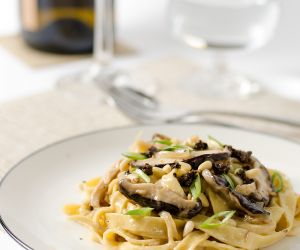 Healthy Mushroom Fettuccine Alfredo