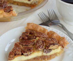 Pecan Cheesecake Pie