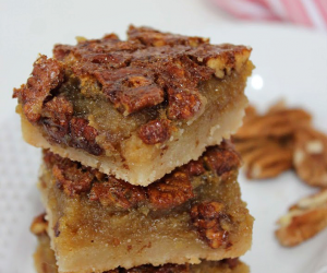 Pecan Pie Bars