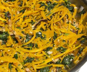 Gluten Free Butternut Squash Noodles with Spinach & Mushrooms