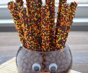 Chocolate Covered Pretzels Turkey Jar