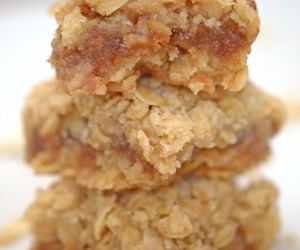 Oatmeal & Apple Butter Bars