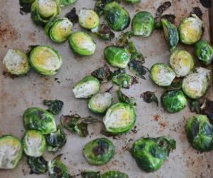 10 Minute Caramelized Oven Roasted Brussel Sprouts