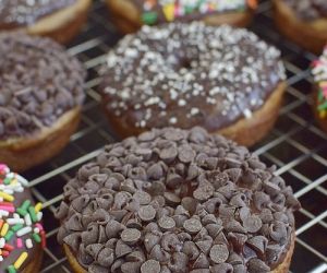 Sour Cream Banana Donuts