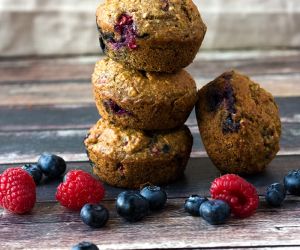 Healthy Banana-Blueberry Muffins