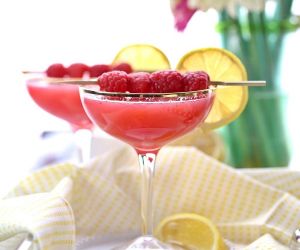 Raspberry Lemon Drop Martinis