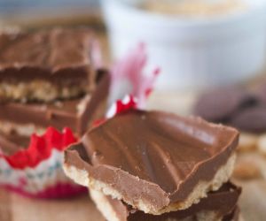 Chocolate Peanut Butter Fudge Bars