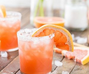 Grapefruit Salty Dog