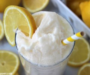 Copycat Chick-fil-A Frosted Lemonade