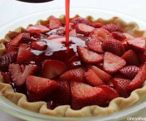 Strawberry Pie  (like Frisch's or Shoney's)