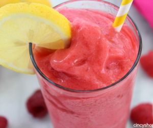 Raspberry Lemonade Slushie