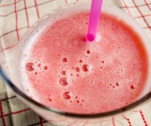 Strawberry Julius