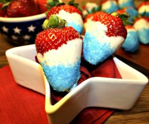Patriotic Chocolate Covered Strawberries