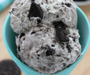 No Churn Oreo Ice Cream