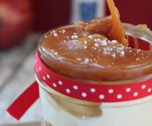 No Bake Salted Caramel Apple Cheesecake in a Jar