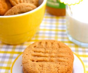 3 Ingredient Peanut Butter Cookies