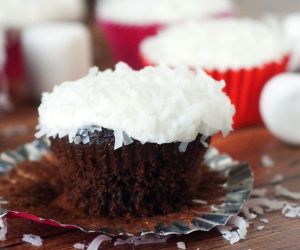 Snowball Cupcakes