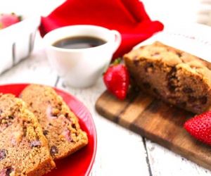 Strawberry Chocolate Chip Bread