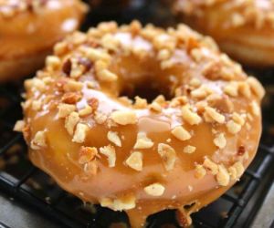 Caramel Apple Donuts