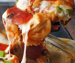 Pizza Tortellini Bake