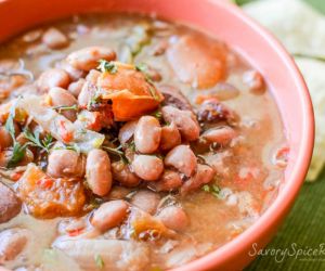 Easy Slow Cooker Charro Beans