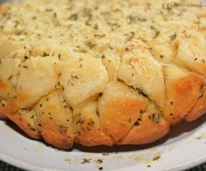 Garlic Pull Apart Bread