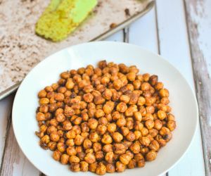 Smoky Spice Blend Roasted Chickpeas