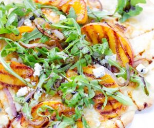 GRILLED PEACH ARUGULA AND BLUE CHEESE PIZZA