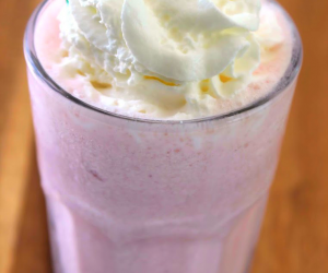 Copycat Starbucks Cotton Candy Frappuccino