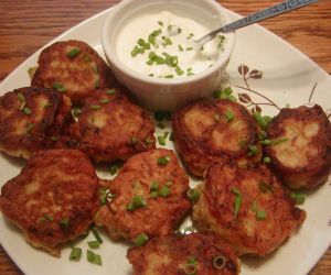 SPICY ZUCCHINI FRITTERS