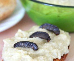 Eggplant dip with garlic and onion