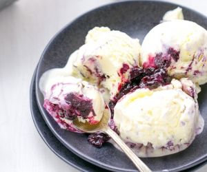 CREME FRAICHE ICE CREAM WITH BLUEBERRY SWIRL CHARLES PHAN