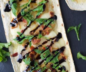 Pear, Brie and Bacon Flatbread