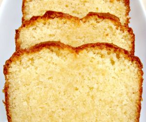 Vanilla Pound Cake