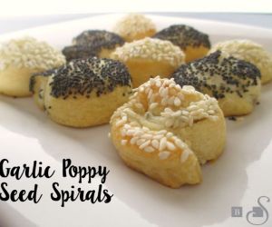 GARLIC POPPY SEED SPIRALS