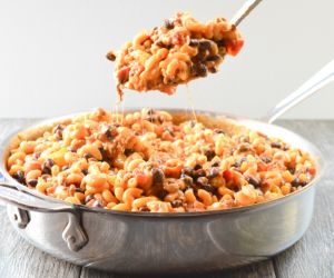 One Pot Chili Mac and Cheese