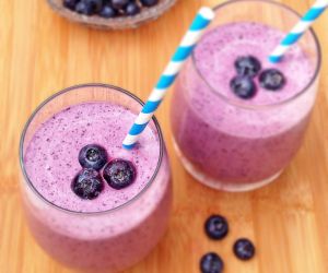 Blueberry Ginger Smoothies