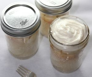 Piña Colada Mason Jar Cake