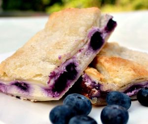 Blueberry Crescent Roll Cheesecake Bars