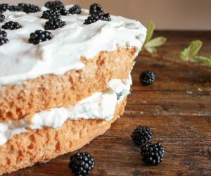 Homemade Angel Food Cake