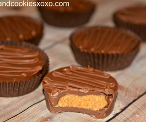 HOMEMADE PEANUT BUTTER CUPS!!!