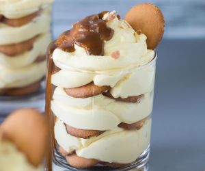 BANANA PUDDING PARFAITS WITH SALTED BOURBON CARAMEL